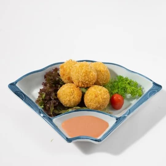 Bánh Khoai Tây Thịt Bò