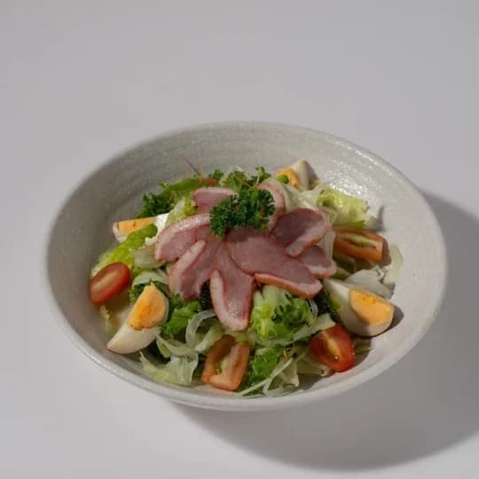 Salad Vịt Xông Khói