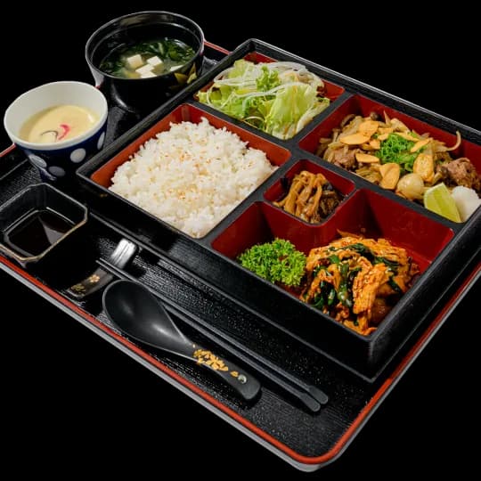 Bento Bò Xào