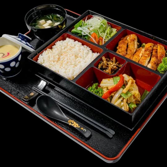 Bento Gà Sốt Teriyaki