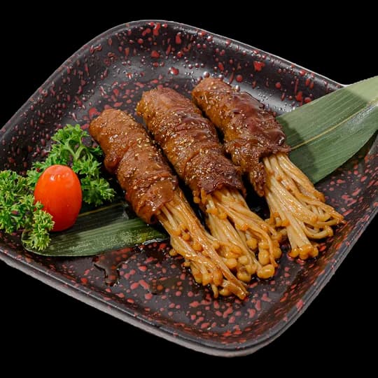 Thịt Bò Cuộn Nấm Kim Châm